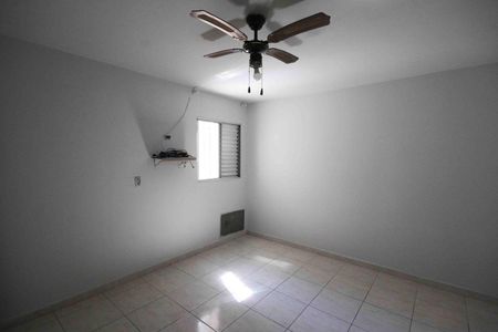 Casa à venda com 160m², 4 quartos e 3 vagas Casa à venda com 160m², 4 quartos e 3 vagasQuarto 03