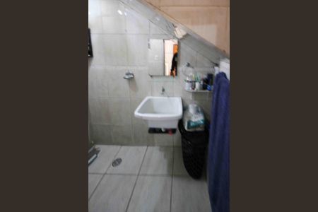 Casa à venda com 160m², 4 quartos e 3 vagas Casa à venda com 160m², 4 quartos e 3 vagasCasa 2 - Banheiro