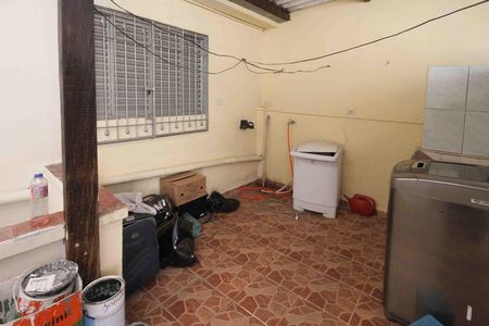 Casa à venda com 160m², 4 quartos e 3 vagas Casa à venda com 160m², 4 quartos e 3 vagasÁrea de Serviço