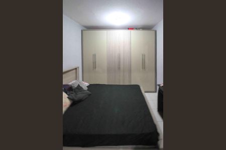 Casa à venda com 160m², 4 quartos e 3 vagas Casa à venda com 160m², 4 quartos e 3 vagasCasa 2 - Quarto