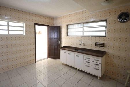 Casa à venda com 160m², 4 quartos e 3 vagas Casa à venda com 160m², 4 quartos e 3 vagasCozinha