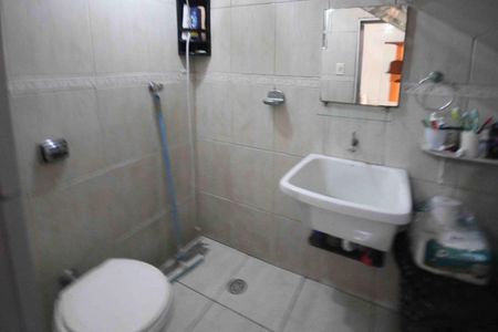 Casa à venda com 160m², 4 quartos e 3 vagas Casa à venda com 160m², 4 quartos e 3 vagasCasa 2 - Banheiro