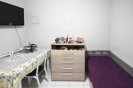 Casa à venda com 160m², 4 quartos e 3 vagas Casa à venda com 160m², 4 quartos e 3 vagasCasa 2 - Sala