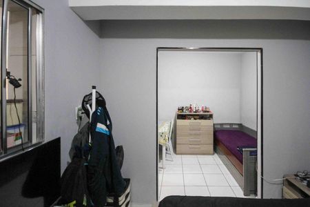 Casa à venda com 160m², 4 quartos e 3 vagas Casa à venda com 160m², 4 quartos e 3 vagasCasa 2 - Quarto