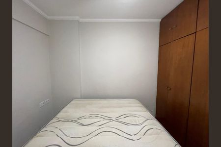 Quarto 2 de apartamento para alugar com 2 quartos, 49m² em Vila Lageado, São Paulo