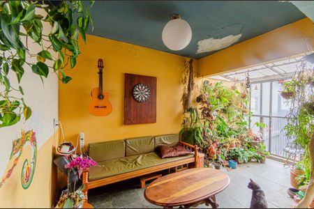 Casa à venda com 165m², 2 quartos e 2 vagasCozinha