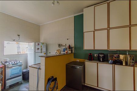 Casa à venda com 165m², 2 quartos e 2 vagasCozinha