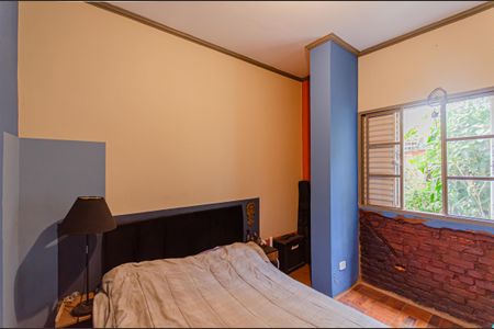 Casa à venda com 165m², 2 quartos e 2 vagasSuíte