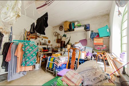 Casa à venda com 165m², 2 quartos e 2 vagasÁrea de Serviço