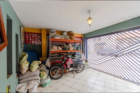 Casa à venda com 165m², 2 quartos e 2 vagasGaragem