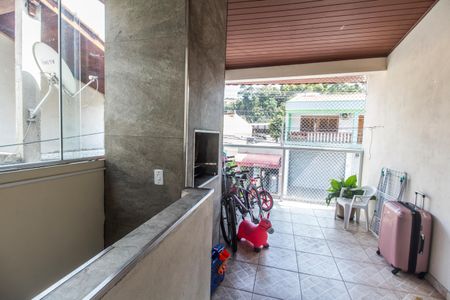 Casa à venda com 125m², 4 quartos e 1 vagaVaranda gourmet