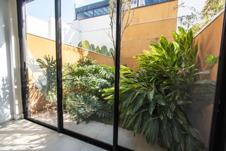 Vista da Sala de casa para alugar com 3 quartos, 220m² em Liberdade, São Paulo