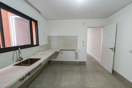 Casa à venda com 220m², 3 quartos e 4 vagas Casa à venda com 220m², 3 quartos e 4 vagasCozinha