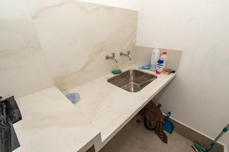 Casa à venda com 220m², 3 quartos e 4 vagas Casa à venda com 220m², 3 quartos e 4 vagasÁrea de Serviço