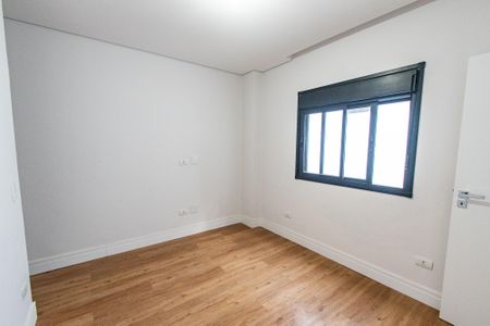 Casa à venda com 220m², 3 quartos e 4 vagas Casa à venda com 220m², 3 quartos e 4 vagasSuíte 2