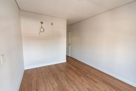 Casa à venda com 220m², 3 quartos e 4 vagas Casa à venda com 220m², 3 quartos e 4 vagasSuíte 3
