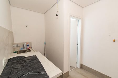 Casa à venda com 220m², 3 quartos e 4 vagas Casa à venda com 220m², 3 quartos e 4 vagasÁrea de Serviço
