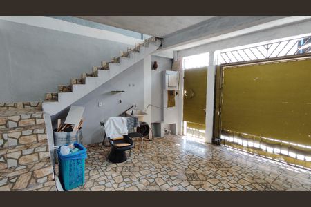 Casa para alugar com 90m², 2 quartos e 2 vagas Casa para alugar com 90m², 2 quartos e 2 vagasGaragem