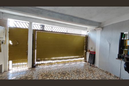 Casa para alugar com 90m², 2 quartos e 2 vagas Casa para alugar com 90m², 2 quartos e 2 vagasGaragem