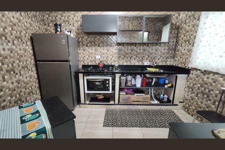 Casa para alugar com 90m², 2 quartos e 2 vagas Casa para alugar com 90m², 2 quartos e 2 vagasCozinha