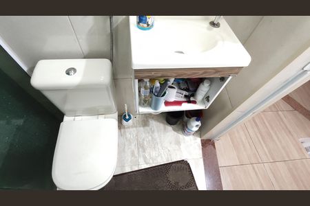 Casa para alugar com 90m², 2 quartos e 2 vagas Casa para alugar com 90m², 2 quartos e 2 vagasBanheiro