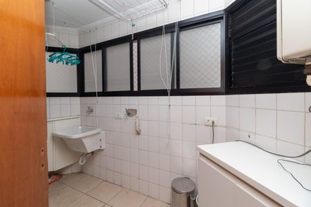 Apartamento para alugar com 115m², 3 quartos e 1 vaga Apartamento para alugar com 115m², 3 quartos e 1 vagaÁrea de Serviço