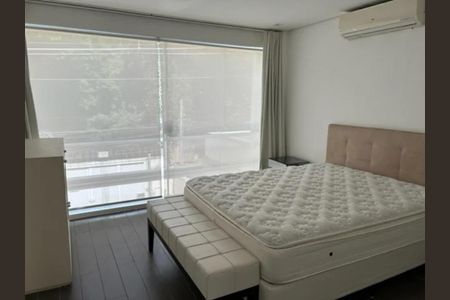 Foto 08 de casa à venda com 2 quartos, 98m² em Jardim Europa, São Paulo