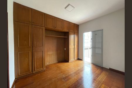 Casa para alugar com 406m², 4 quartos e 6 vagasSuíte 1