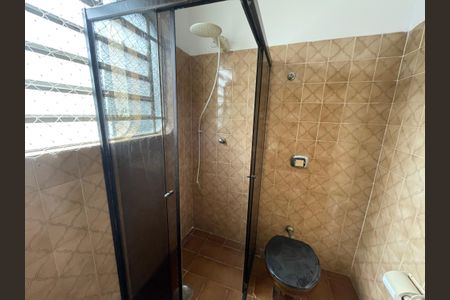 Casa para alugar com 406m², 4 quartos e 6 vagasBanheiro Social