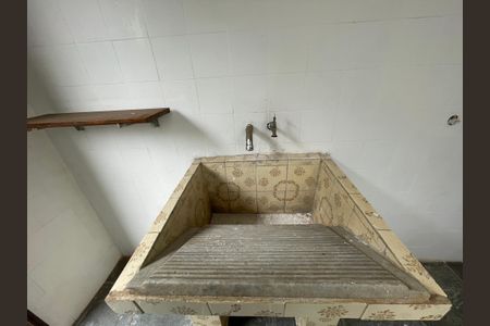 Casa para alugar com 406m², 4 quartos e 6 vagasÁrea de Serviço