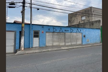 Casa para alugar com 406m², 4 quartos e 6 vagasFachada