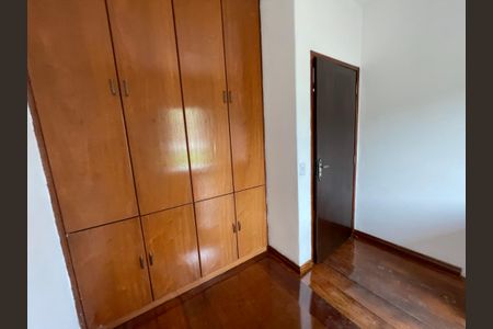 Casa para alugar com 406m², 4 quartos e 6 vagasQuarto 1