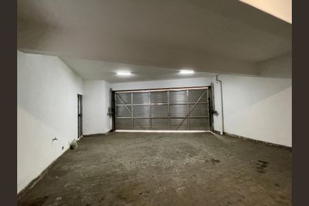 Casa para alugar com 406m², 4 quartos e 6 vagasÁrea comum