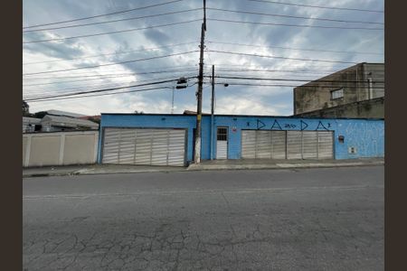 Casa para alugar com 406m², 4 quartos e 6 vagasFachada