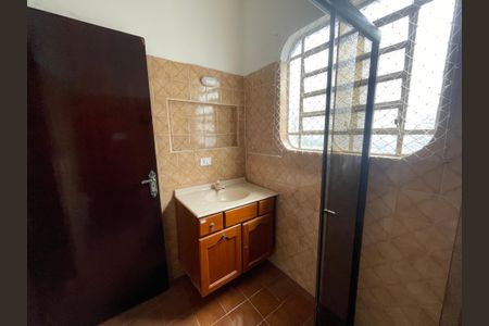 Casa para alugar com 406m², 4 quartos e 6 vagasBanheiro Social