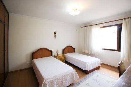 Casa à venda com 415m², 5 quartos e 6 vagasSuíte 3