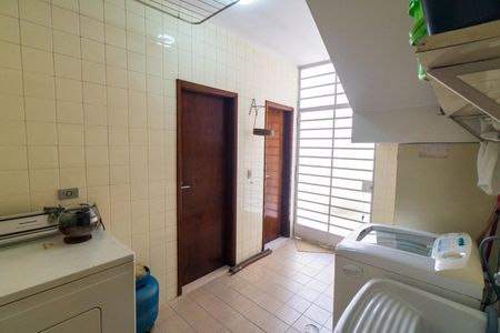 Casa à venda com 147m², 3 quartos e 2 vagas Casa à venda com 147m², 3 quartos e 2 vagasÁrea de Serviço