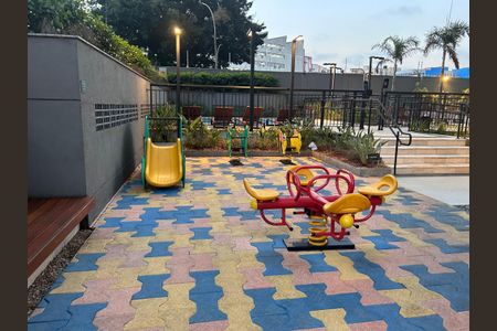 Apartamento à venda com 112m², 3 quartos e 2 vagasÁrea comum - Playground
