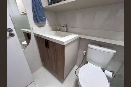 Apartamento à venda com 112m², 3 quartos e 2 vagasBanheiro da Suíte 1