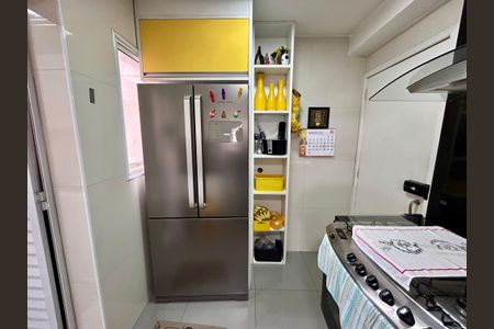 Apartamento à venda com 86m², 2 quartos e 2 vagasCozinha