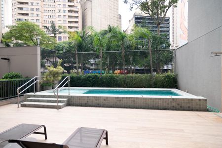 Apartamento à venda com 37m², 2 quartos e sem vagaÁrea comum