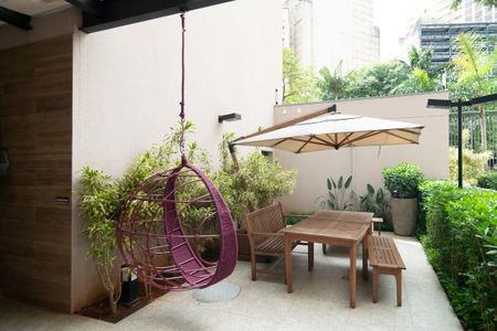 Apartamento à venda com 37m², 2 quartos e sem vagaÁrea comum