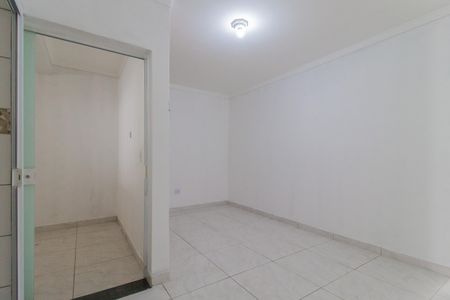 Casa para alugar com 125m², 2 quartos e 2 vagasQuarto