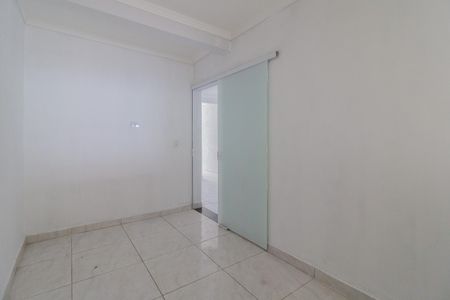 Casa para alugar com 125m², 2 quartos e 2 vagasQuarto