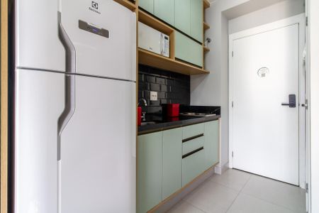 Cozinha de kitnet/studio à venda com 1 quarto, 20m² em Jardim das Acacias, São Paulo