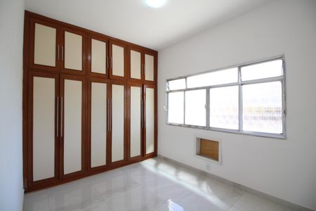Quarto 1 de apartamento à venda com 2 quartos, 58m² em Anil, Rio de Janeiro