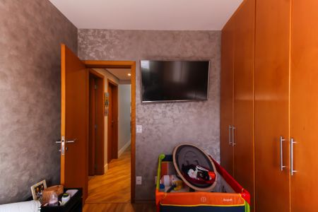 Apartamento à venda com 86m², 3 quartos e 2 vagasQuarto 2