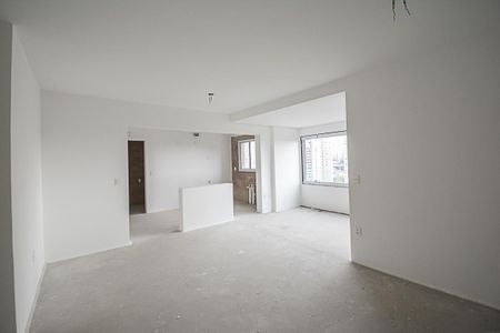 Apartamento à venda com 117m², 3 quartos e 2 vagasSala