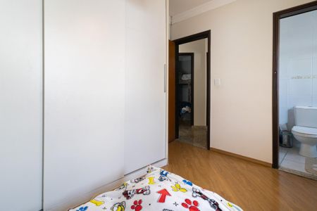 Casa de condomínio à venda com 120m², 3 quartos e 2 vagas Casa de condomínio à venda com 120m², 3 quartos e 2 vagasQuarto Suíte 2