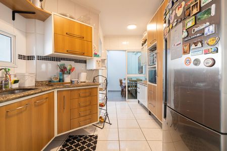 Casa de condomínio à venda com 120m², 3 quartos e 2 vagas Casa de condomínio à venda com 120m², 3 quartos e 2 vagasCozinha